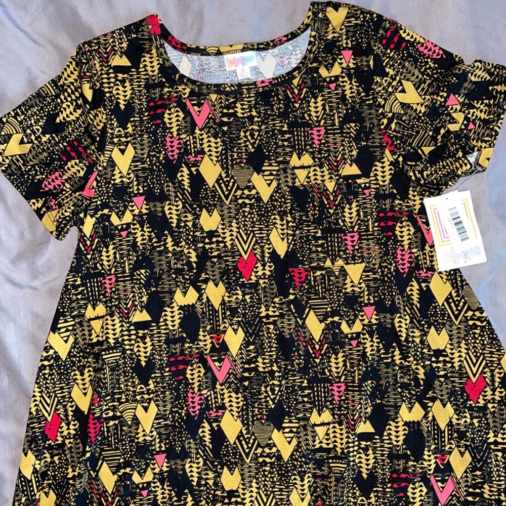 BNWT* Sz Small LulaRoe Aztec Carly